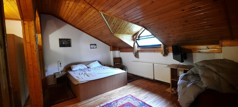 Busteni, Poiana Tapului, Vila superba, vedere deosebita